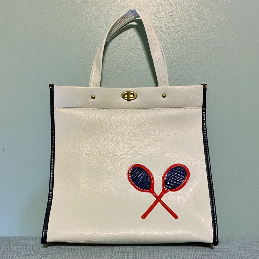 Vintage vegan leather handbag